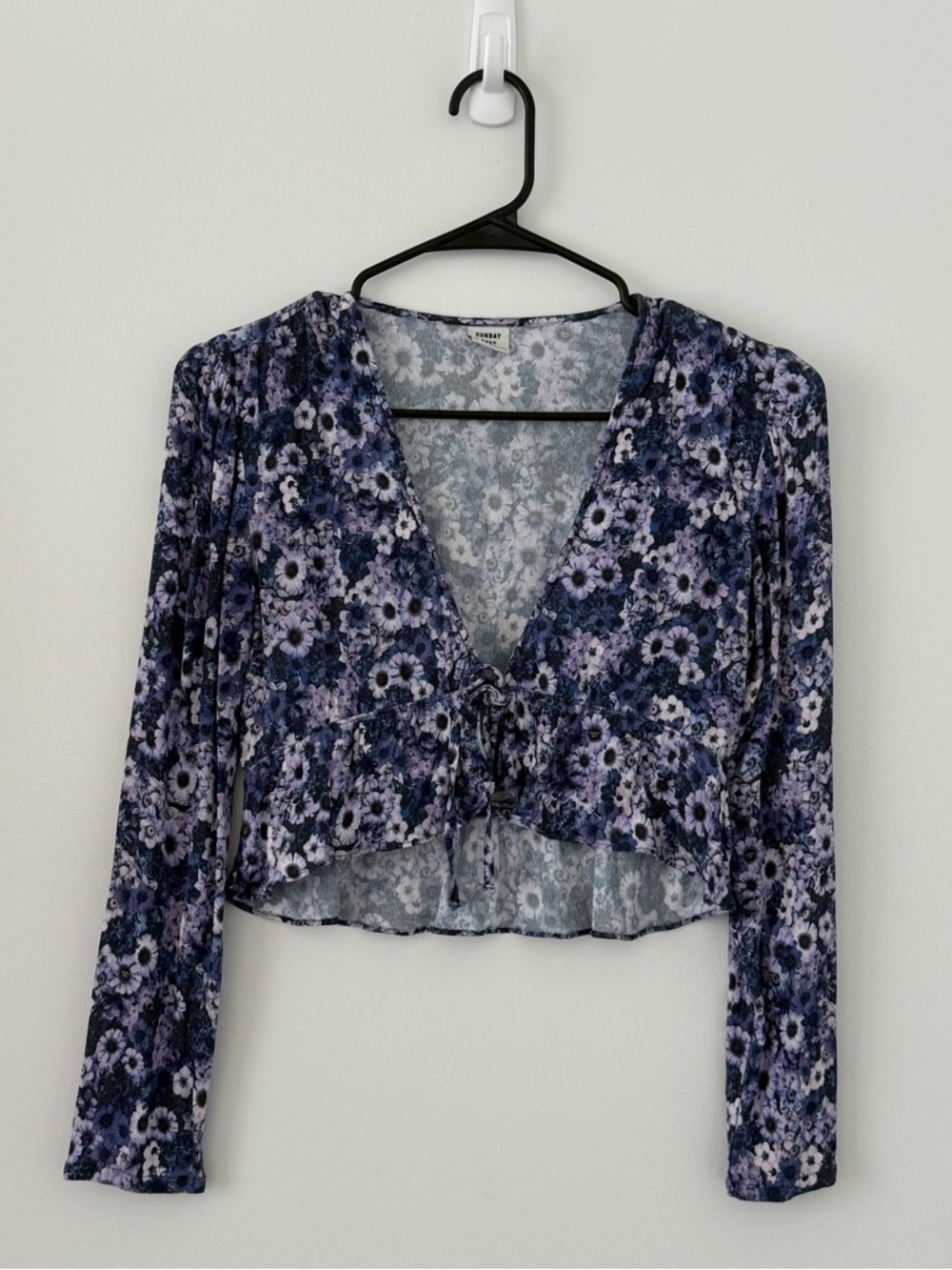 Aritzia Sunday Best Kimberly Lavender & Navy Floral Tie-Front Blouse - Size XS